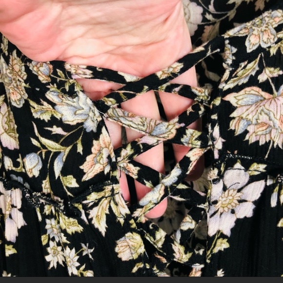 American Eagle Outfitters Boho Bell sleeve Bag dress with Lace up V neck Chest - Picture 6 of 16